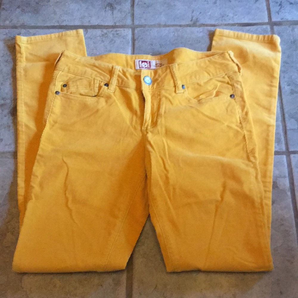 Mustard corduroy skinny jeans